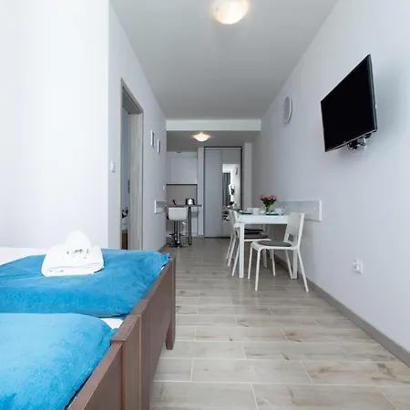 Yagi Z Bezplatnym Parkingiem Nad Morzem Epapartamenty Dziwnówek