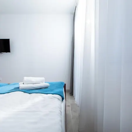 Yagi Z Bezplatnym Parkingiem Nad Morzem Epapartamenty Dziwnówek