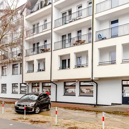 Yagi Z Bezplatnym Parkingiem Nad Morzem Epapartamenty Apartment Dziwnowek